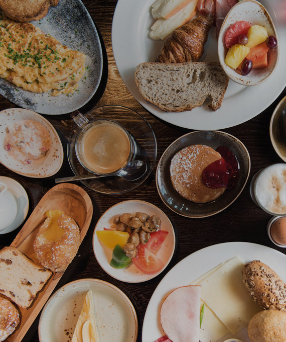 RIVERstyle breakfast buffet